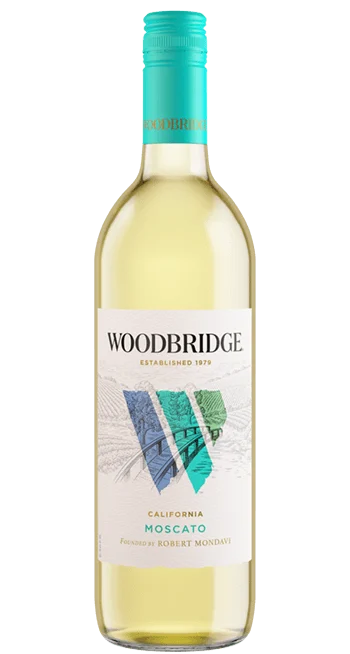 Woodbridge Moscato bottle